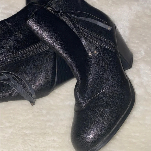 🖤 Mint BLACK Zipper BOOTIES - Picture 2 of 13